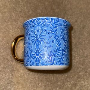 Super cute Lilly mug!